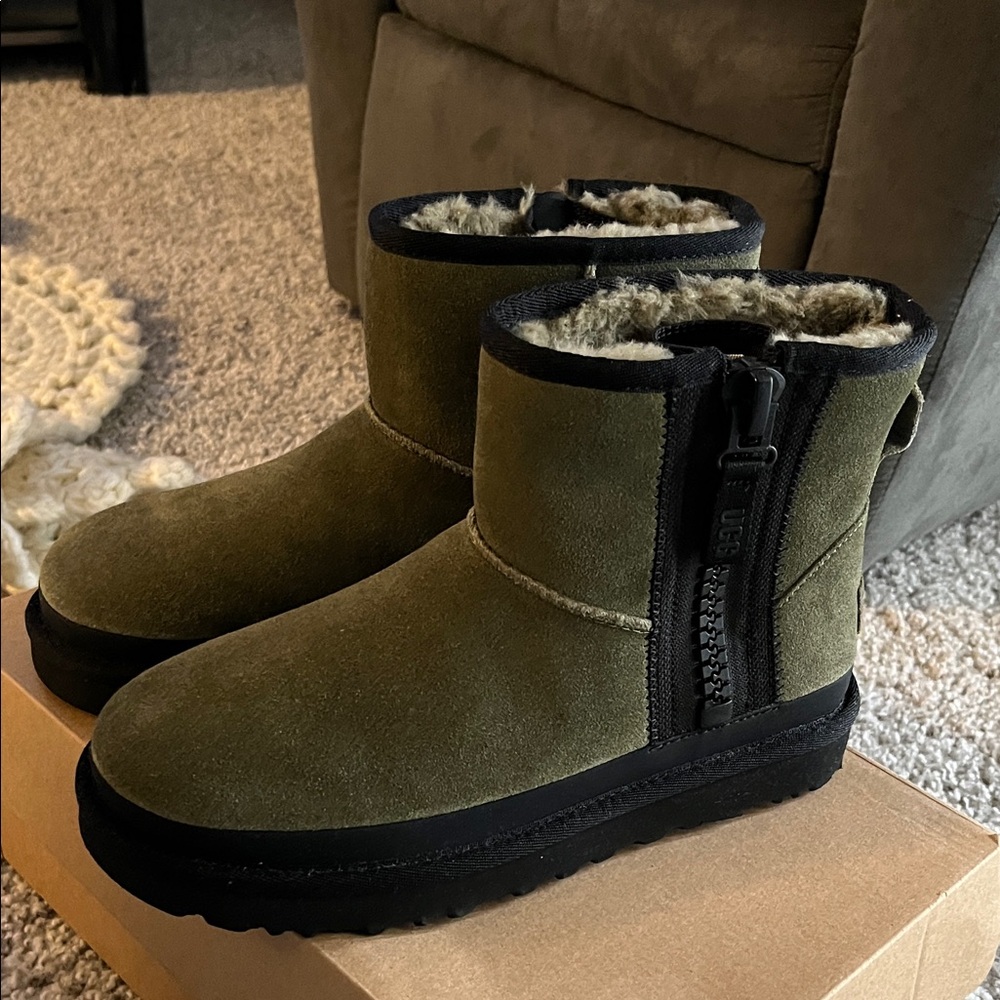 UGG Olive Green Winter Boots